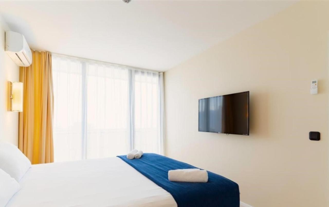 Orbi City Batumi Sea View Aparthotel Extérieur photo