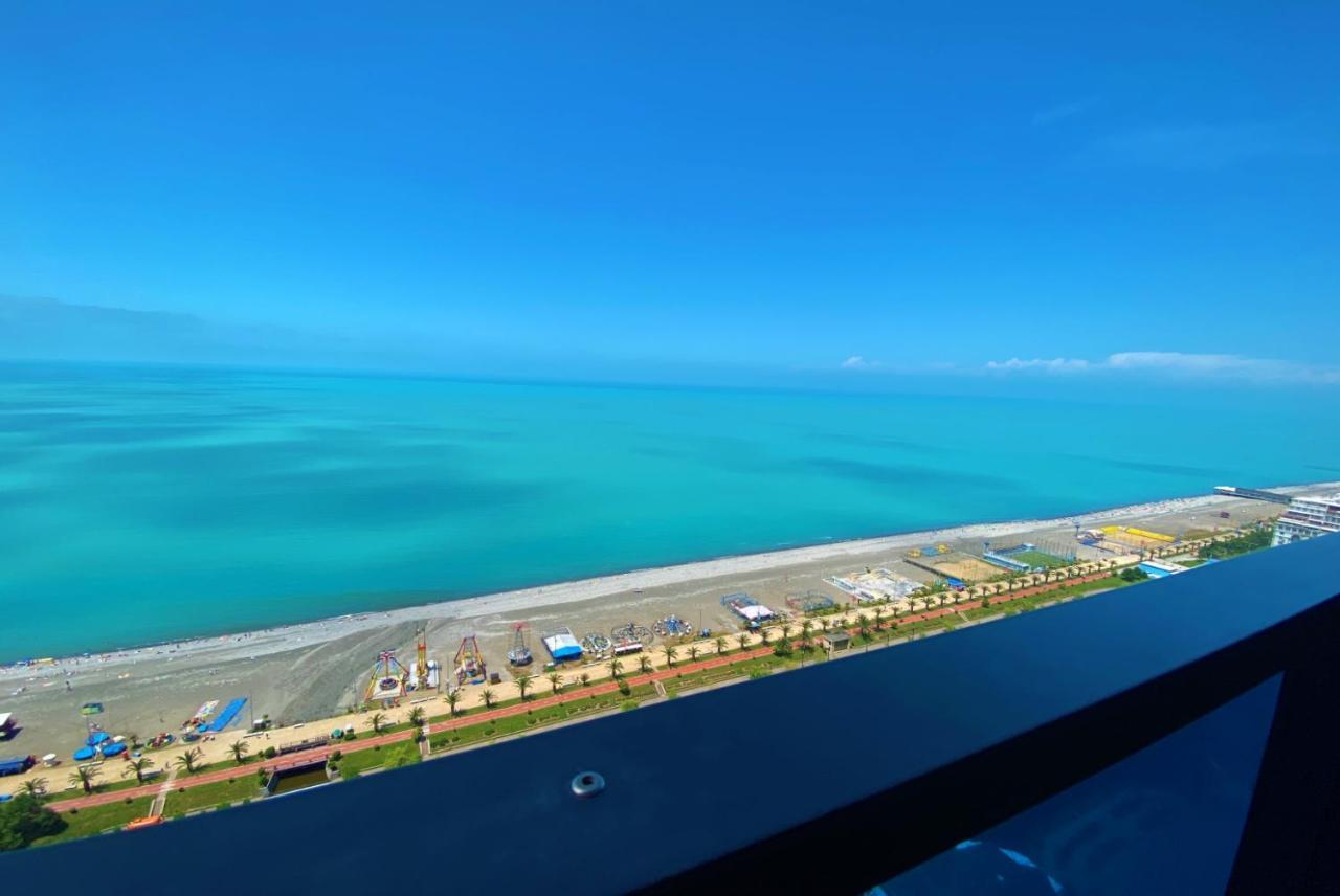 Orbi City Batumi Sea View Aparthotel Extérieur photo